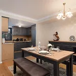 Apartment Classic Warna
