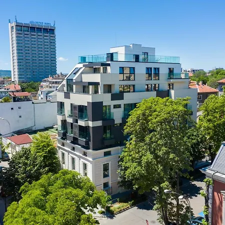 Classic * Varna