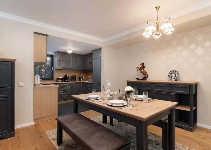 شقة Classic فارنا